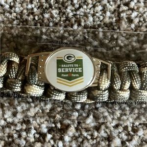 New Green Bay Packers Paracord Camoflauge Bracelet From Lambeau Fleet Farm NFL